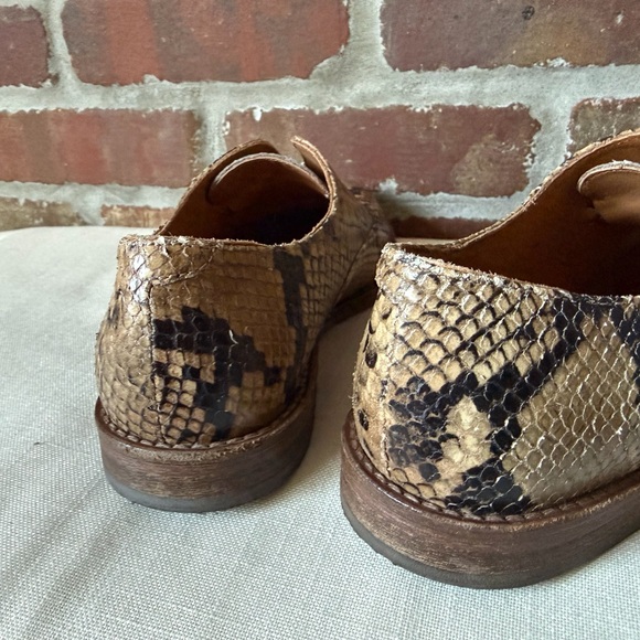Anthology Paris SnakeSkin Print Leather Oxford - Picture 3 of 5